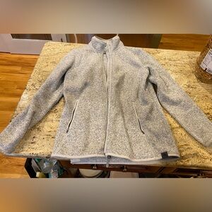 Women’s LL Bean Grey sweater type Fleece full zip size large NOT LINED